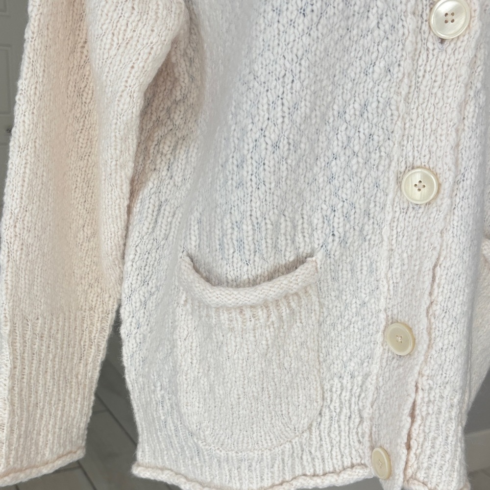 J. Crew Relaxed Cardigan Sweater in Textured Yarn Antique Ivory Button-Up SZ  XS - Picture 7 of 15
